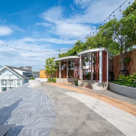 Bayphere Residence by Prop Hopper