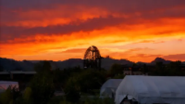 貴定金海雪山水療リゾートホテル