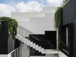 Tree O'clock Pool Villa - Phuket