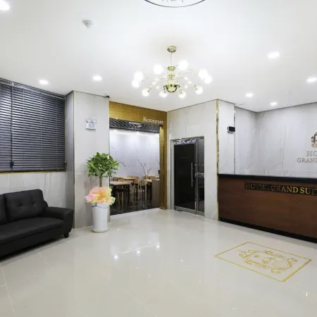 Hotel Grand Suite