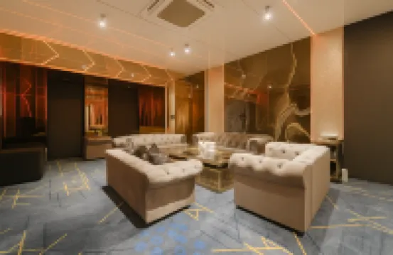 Kempas JB Landed Marble Haven Villa 14pax Karaoke