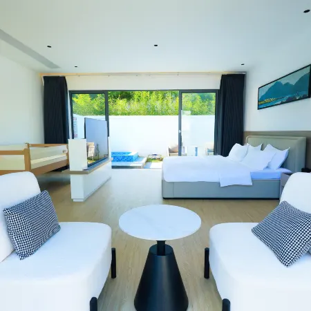 Pine View Lodge