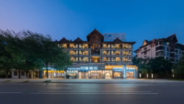 Great Sue Hotel Hotels near Sunac Xishuangbanna Resort