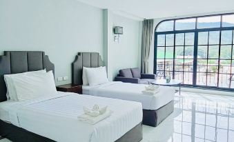 Nattapong grand hotel