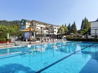Jiangxi Mine Spa Hotel - Pools
