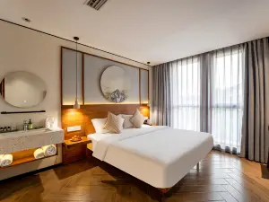 Floral Hotel·Derenyi Art Hotel (Wuyishan Sangu Resort Branch)