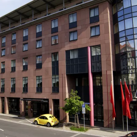 Hotel Erfurt City Center by Leonardo Hotels Отели рядом с достопримечательностью «Церковь Святого Андрея»