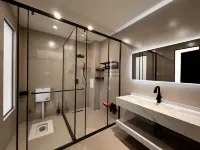 Coco Hotel Hotels in Deqin