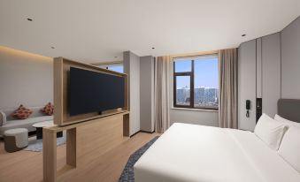 Holiday Inn Express Jinan Quancheng Square by IHG