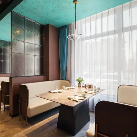 Feifan Yunju Hotel (Shenyang Shengjing Hospital Huaxiang Campus Wanda Plaza Branch)