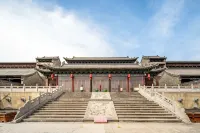 Chong Ning Castle Hotel