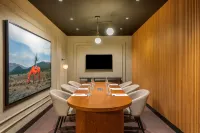 Radisson RED  Izmir Point Bornova