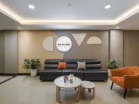 Cove Juanda One = 朱安達灣一號 朱安达站附近的飯店