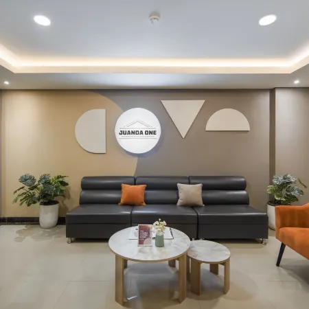 Cove Juanda One