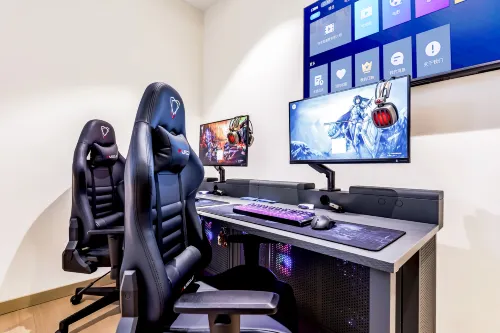 Dian Wan Jing E-sports Hotel (Xiantao Fuzhou Avenue Store) - 2-Star