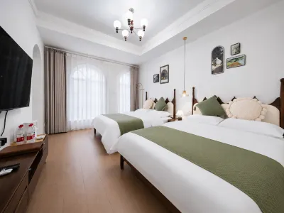 Floral Hotel·Youyue Residence (Yining Airport Branch, Yining Station) Các khách sạn ở Y Ninh