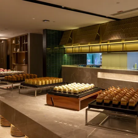 Yuquan International Hotel