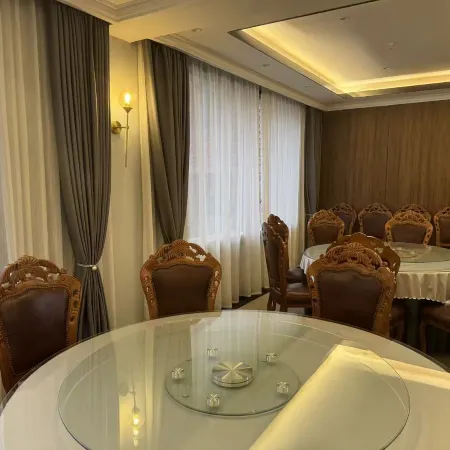 Weihui Lishui Holiday Hotel (Xinxiang Medical College No.1 Affiliated Hospital)
