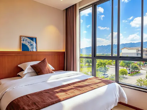 Wangfeng Mountain Residence Vacation Apartment (Xingyi Wanfenglin National Scenic Spot) - Mountain view