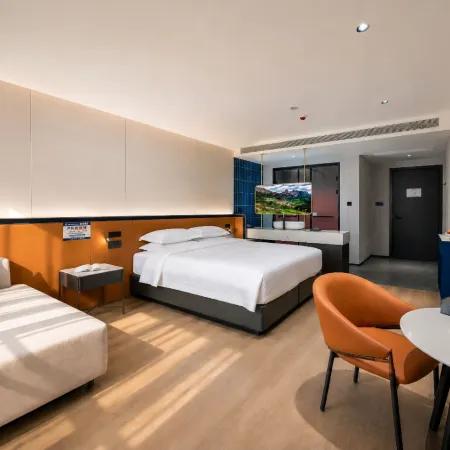 Kaiyue Hotel (Aba County Central Street)