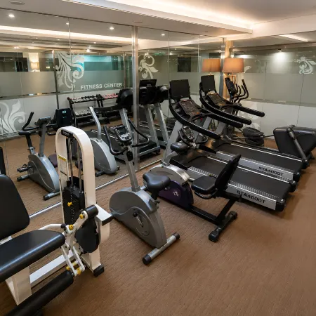 Golden Seoul Hotel Отели рядом с достопримечательностью «Парк Пхёнхва»