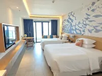 Alika Hotel - Bergblick