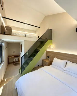 Ziyang Muxi Loft Boutique Stay (Linhai Ziyang Street) - غرفة مطلة على الجبل