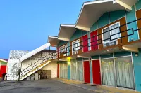 Gray Plaza Motel Benton I-57 IL - Motels