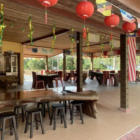 Rantau D'rhu Beach Chalet