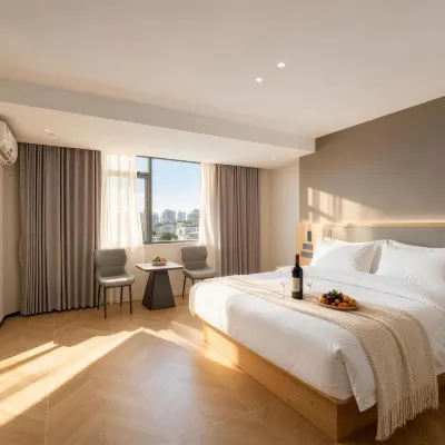 Jinjiang Dahua Light Luxury Hotel (Jinjing Town Government) Hotels near Weitou Village