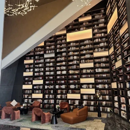 Zhi Hotel