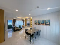 FLC Sea Tower Quy Nhon Luxury Apartment - Kolam Renang