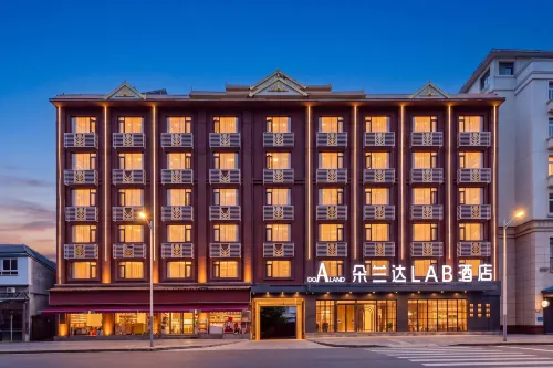 DO A LAND LAB Hotel（ Mangshi  Airport Branch） - Mountain view
