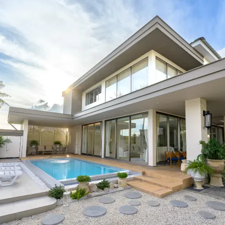 Sarana Pool Villas