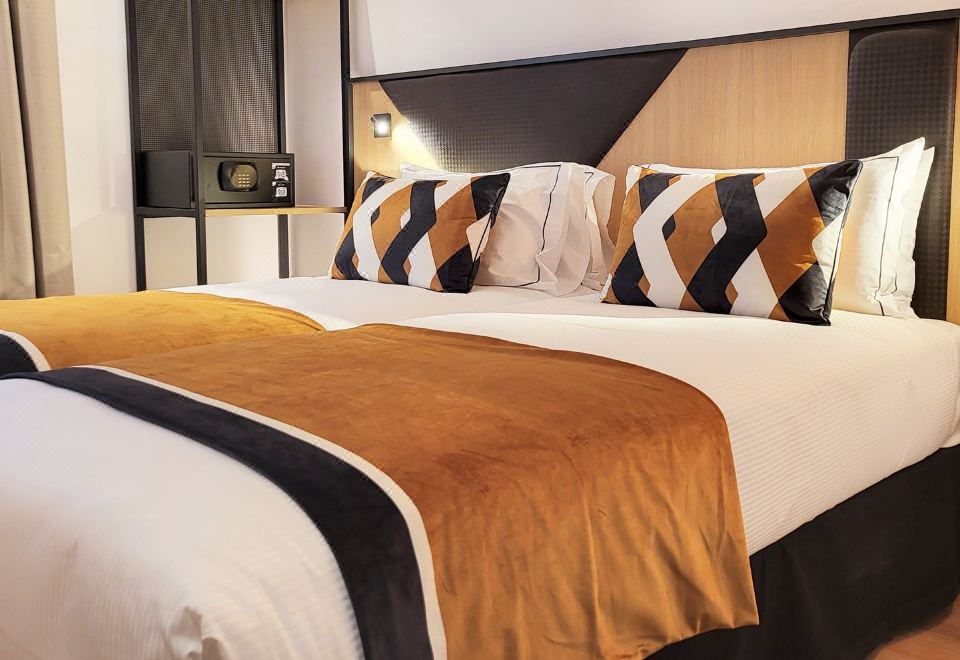 시티뷰 vs 에펠탑뷰