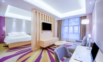 Li Feng Hotel (Boluo Tianhong Shopping Center Store)