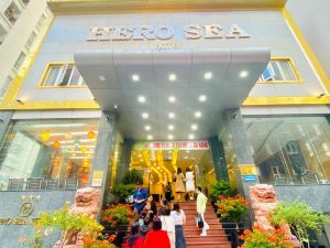 Hero Sea Hotel and Apartment Da Nang