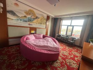 Datong Hongxin Business Hotel