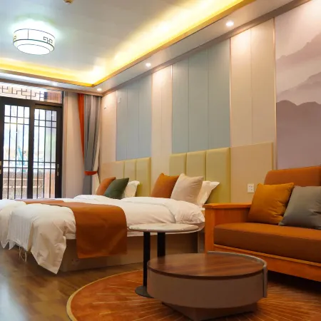 Rizhao Taoxuan Style Water Town Hotel