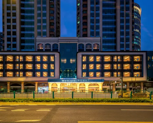 Mercure Lujiazui  Shanghai Hotels in der Nähe von Yangpu Brücke