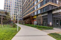 瓦語瓦舎・UnobstructedPanoramicホテル（昆明世紀城紫金中心） 暁東村駅周辺のホテル