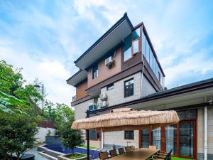 Qingyuan Fogang Hot Spring Pool Holiday Villa (Qintian Yulegu Branch)