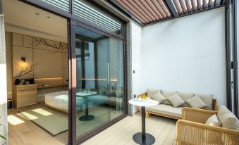 Zhoushan Green City Rose Garden Taoyuanli Hotel