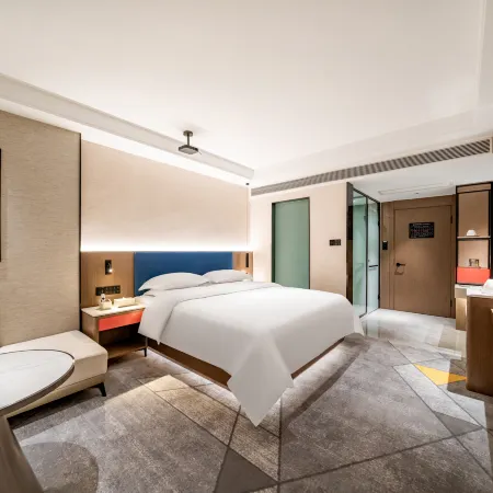 Ludian Longteng International Hotel (Ludian Bus Station Taiyang Lake)