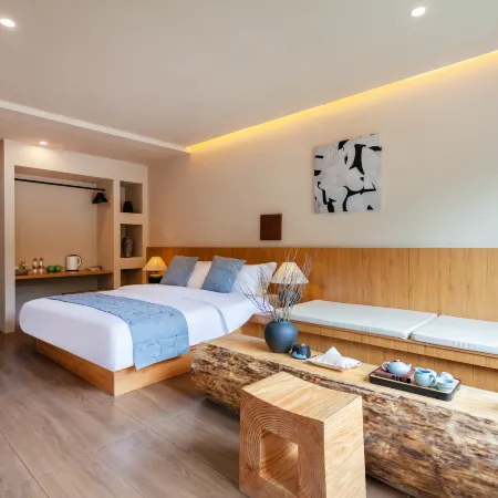 Kangding Zhuyu Bieyuan Homestay
