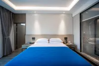 Jingu Hotel - Balkon