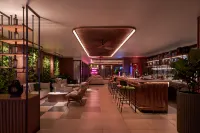 The Yacht Hotel by DC - Bar