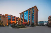BRIGHT MOON HOTEL Hotel in zona Xiahe Grottoes