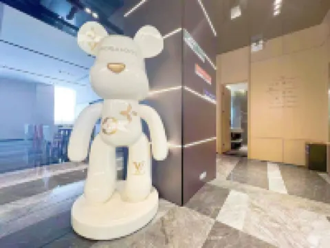 World Smart Hotel (Lankao Jiaoyulu Memorial Hall)