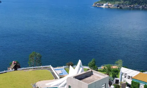 DALI JOY LUCK QINGSHI RESORT HOTEL